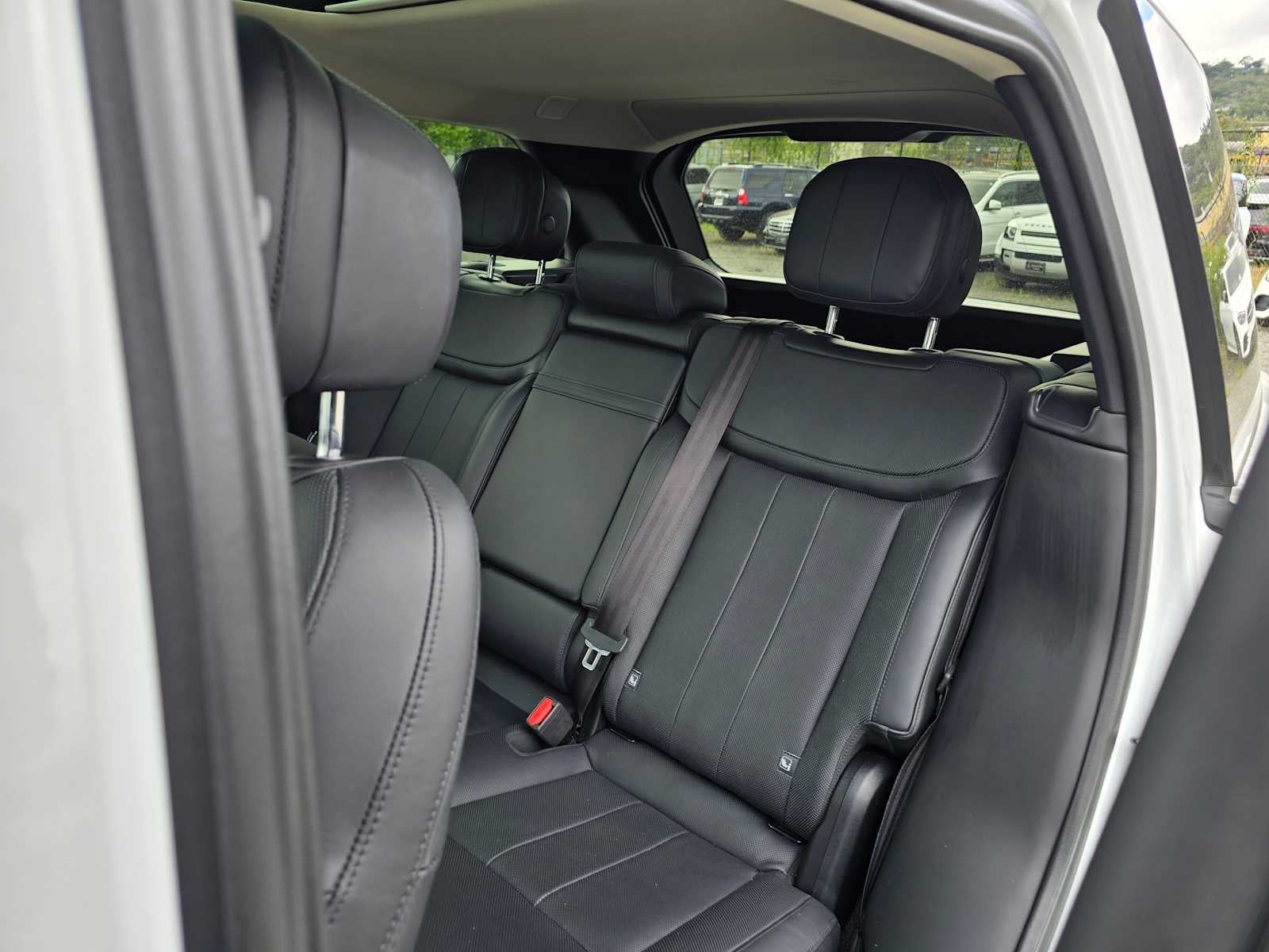 2023 Land Rover Range Rover SE