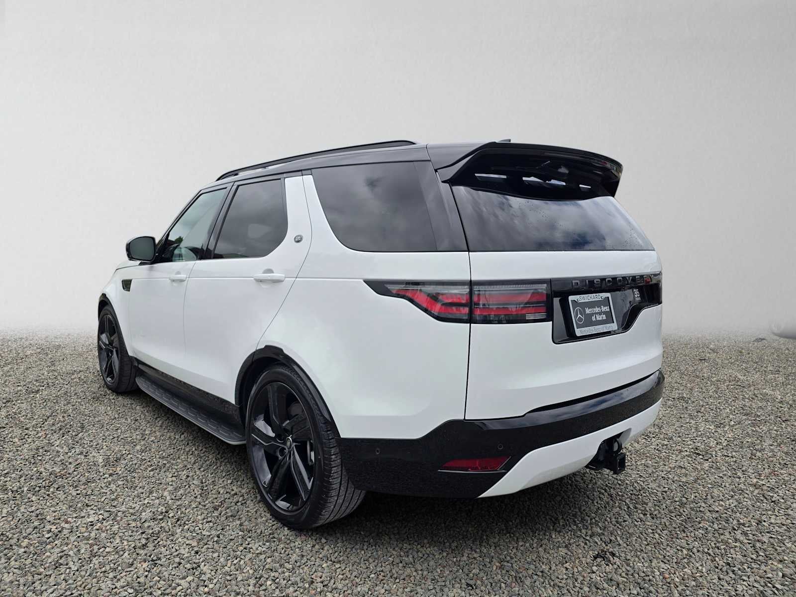 2025 Land Rover Discovery Dynamic SE