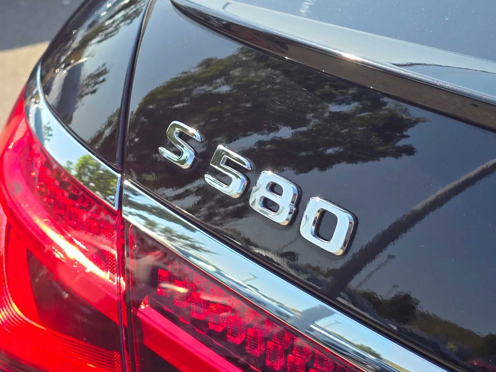 2024 Mercedes-Benz S 580 4MATIC® Sedan
