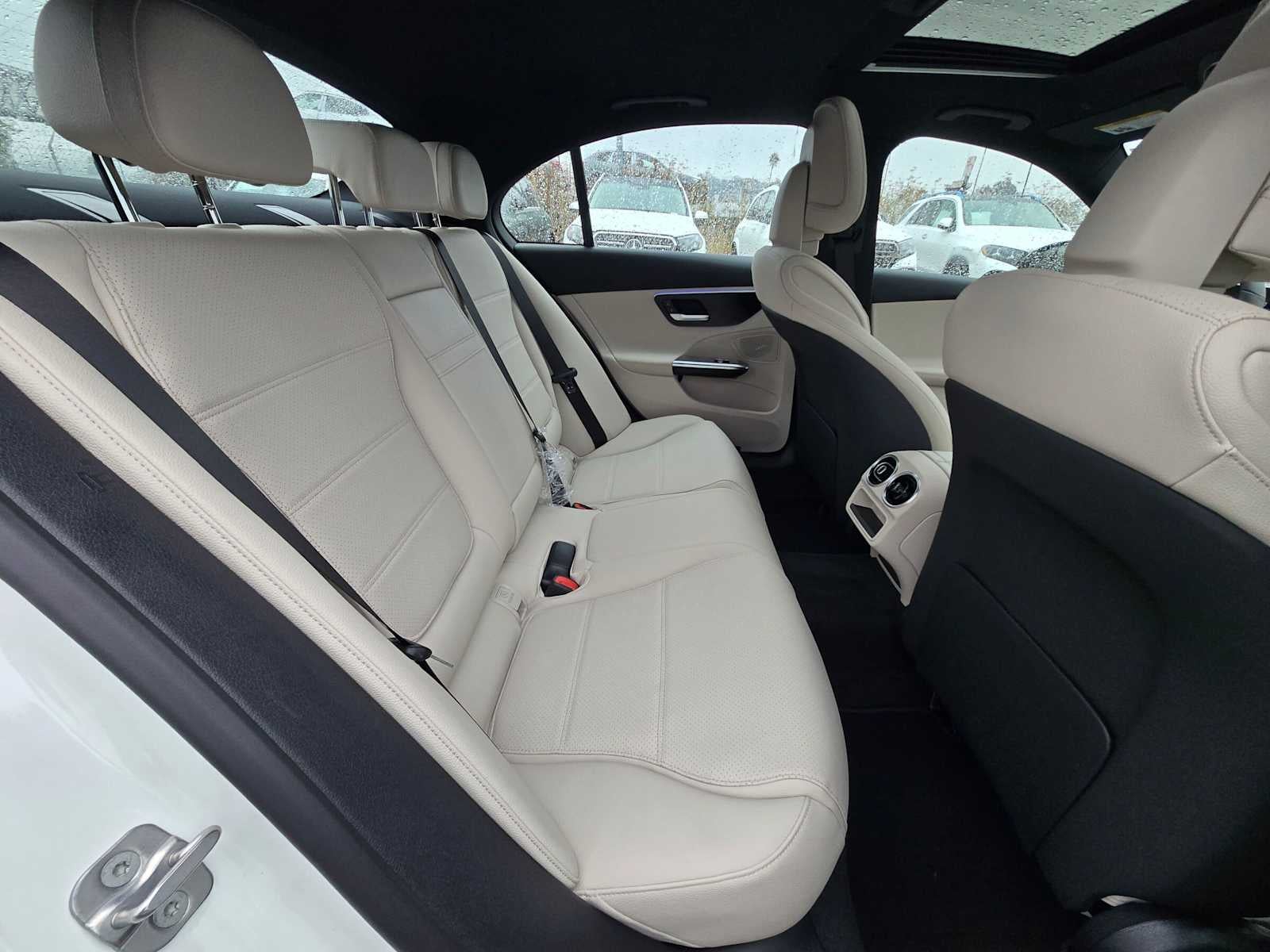 2027 Mercedes-Benz C 300 Sedan