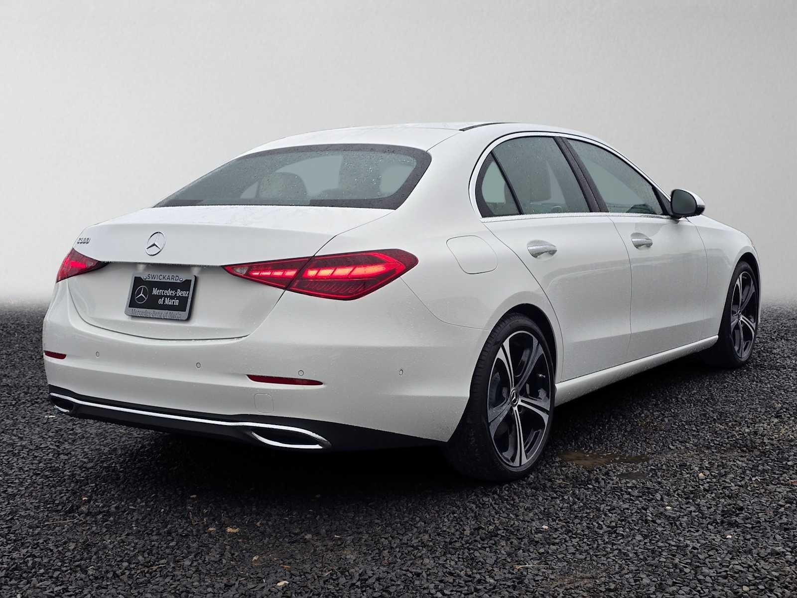 2027 Mercedes-Benz C 300 Sedan