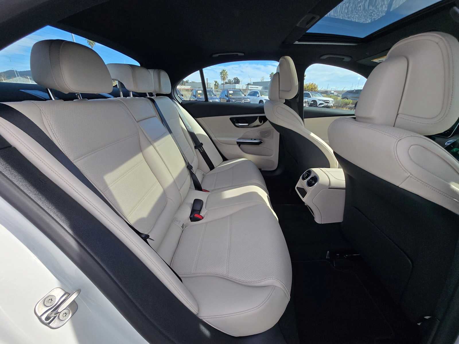 2027 Mercedes-Benz C 300 Sedan