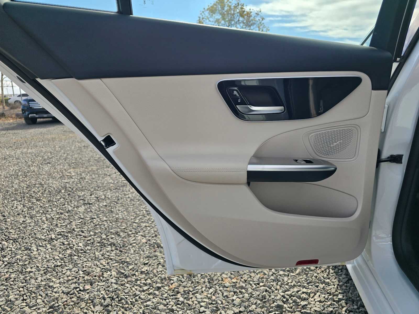 2027 Mercedes-Benz C 300 Sedan