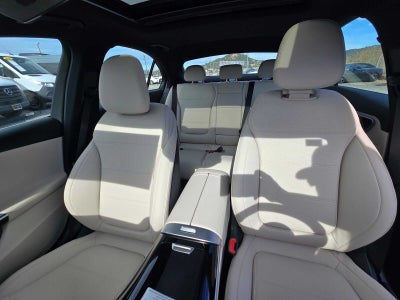 2027 Mercedes-Benz C 300 Sedan
