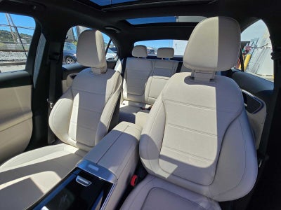 2026 Mercedes-Benz C 300 Sedan