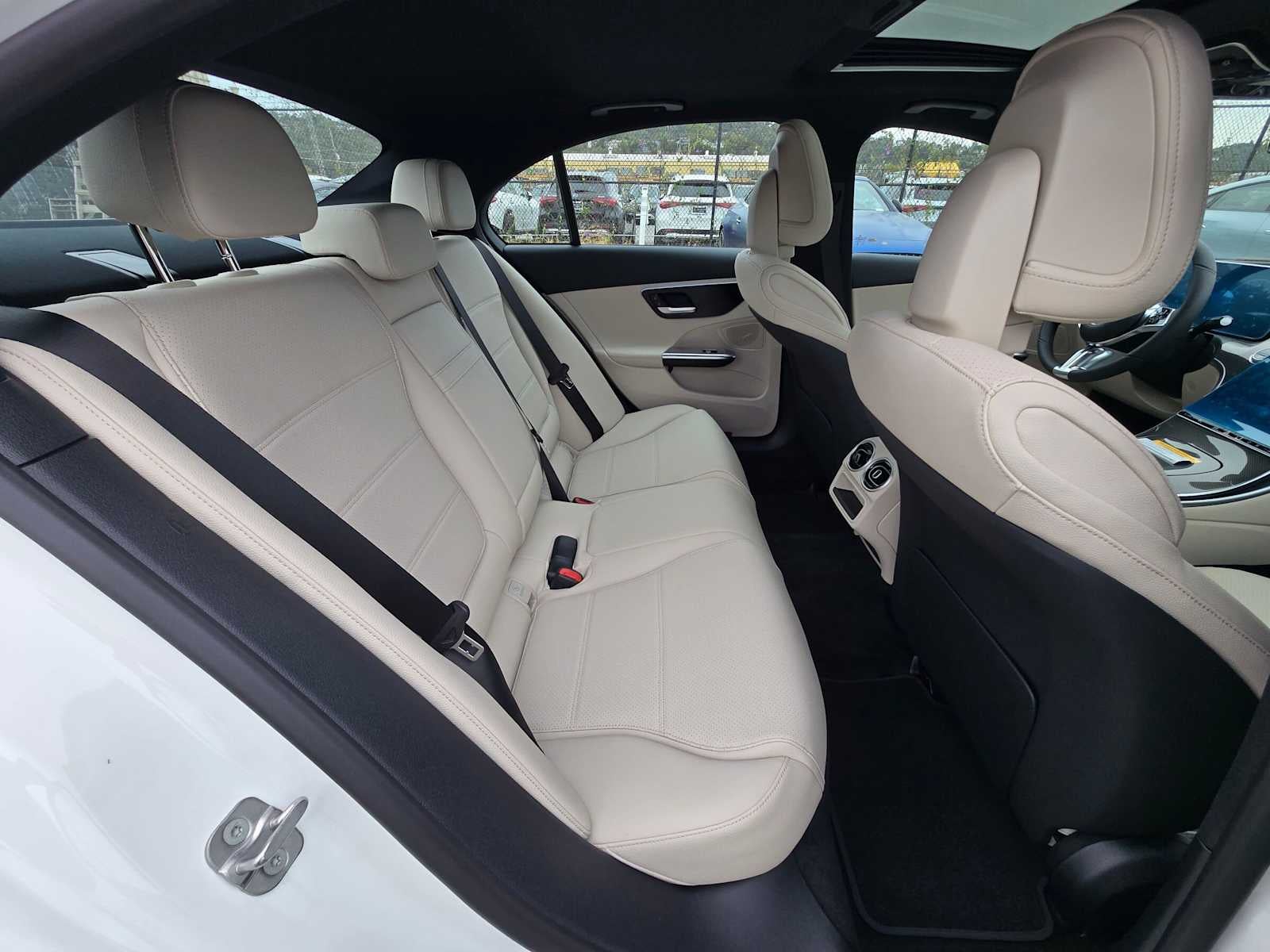 2027 Mercedes-Benz C 300 Sedan