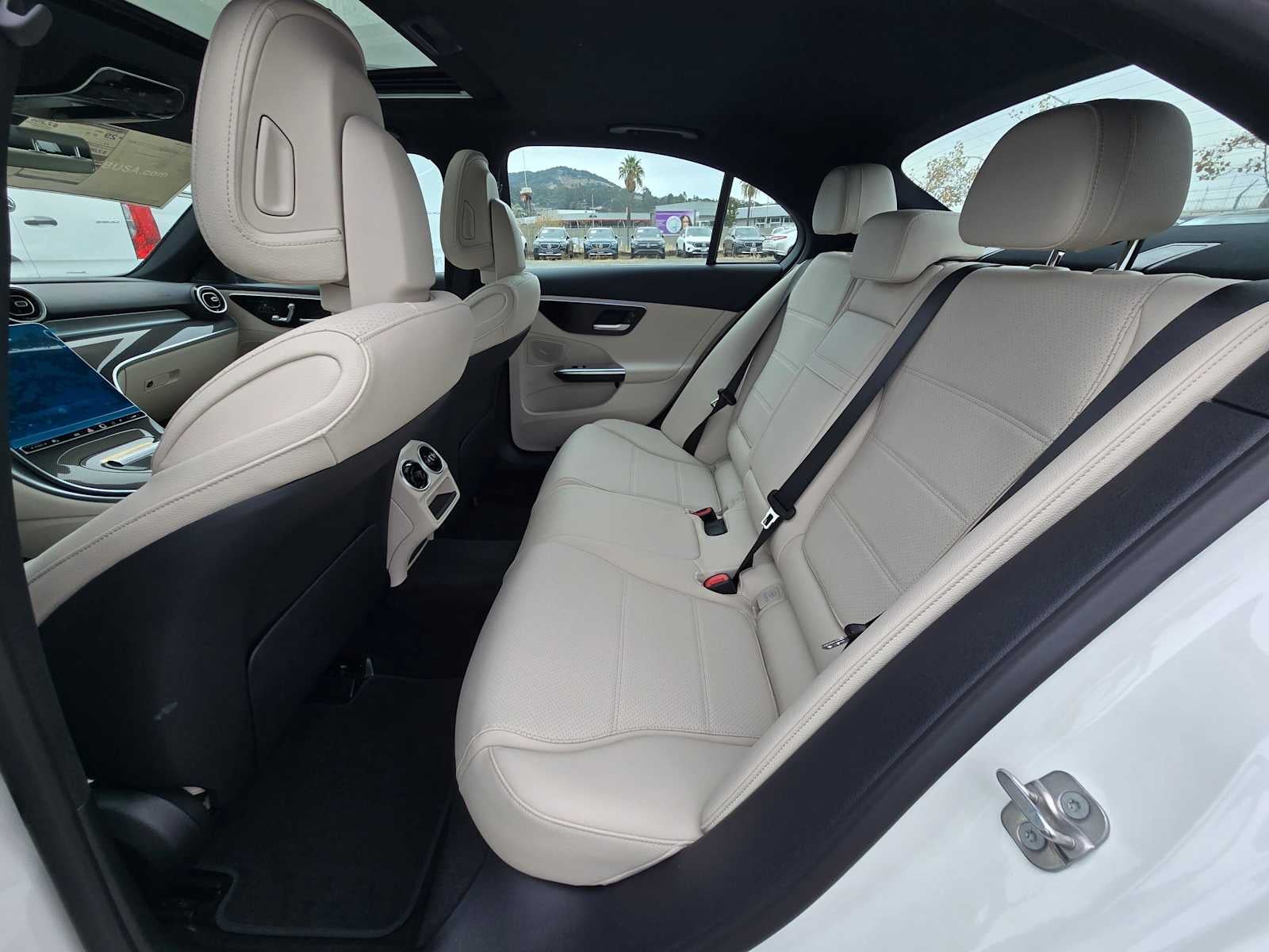 2027 Mercedes-Benz C 300 Sedan
