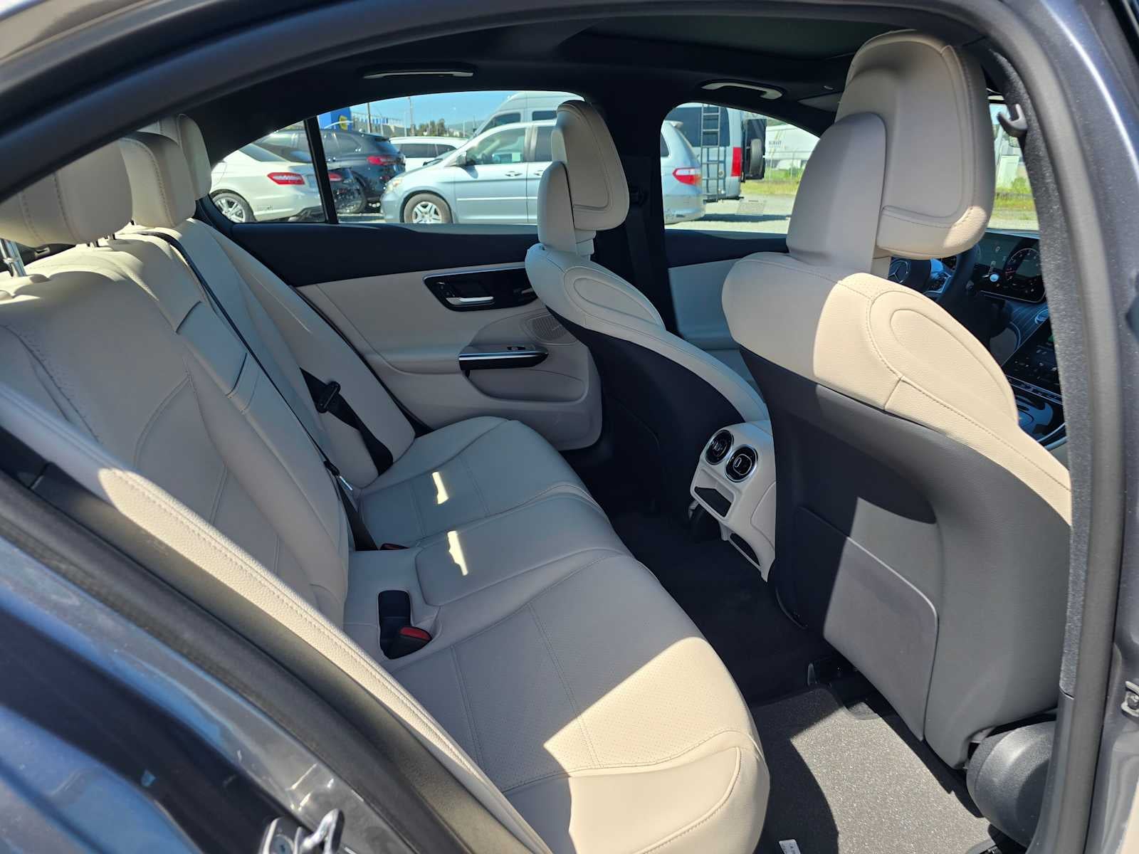 2026 Mercedes-Benz C 300 C 300