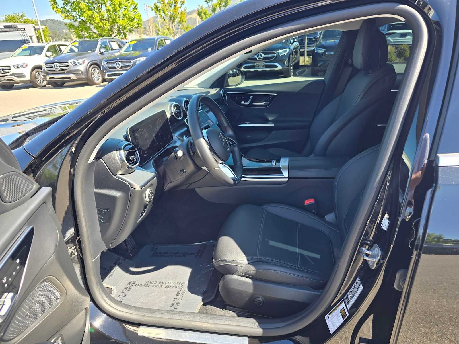 2025 Mercedes-Benz C 300 Sedan