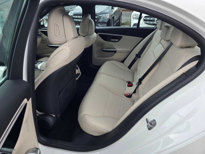 2026 Mercedes-Benz C 300 Sedan