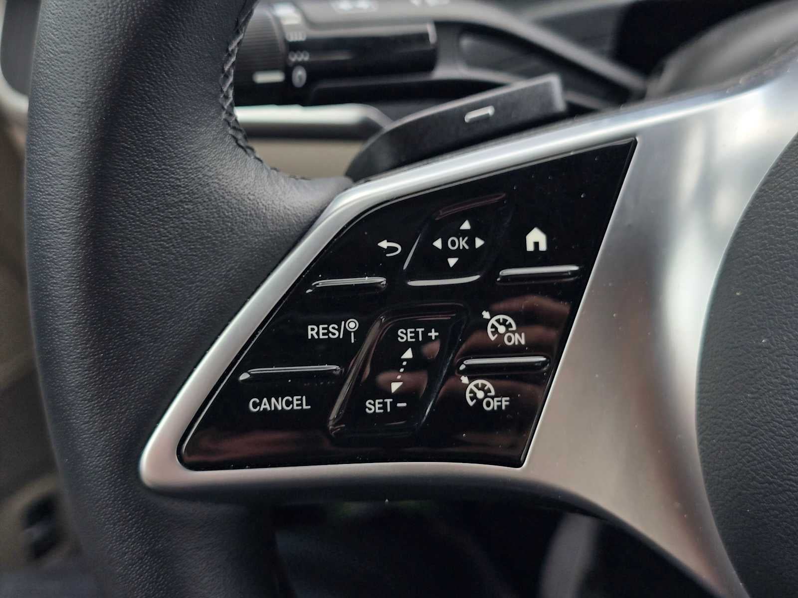 2026 Mercedes-Benz C 300 Sedan