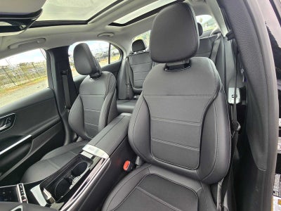 2026 Mercedes-Benz C 300 4MATIC® Sedan