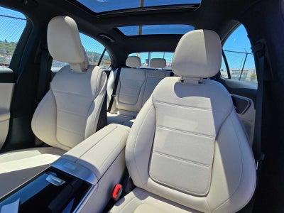 2026 Mercedes-Benz C 300 4MATIC® Sedan