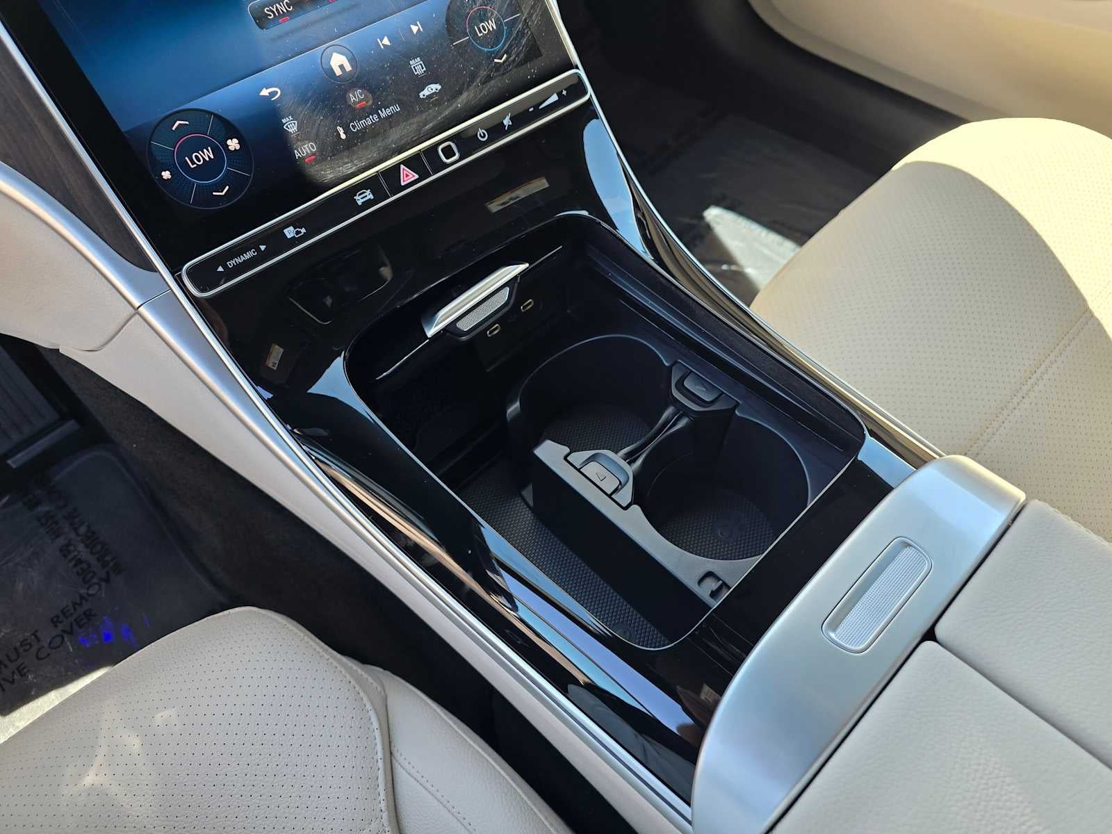 2026 Mercedes-Benz C 300 4MATIC® Sedan