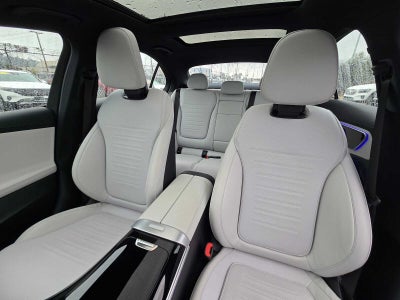 2023 Mercedes-Benz C 300 4MATIC® Sedan