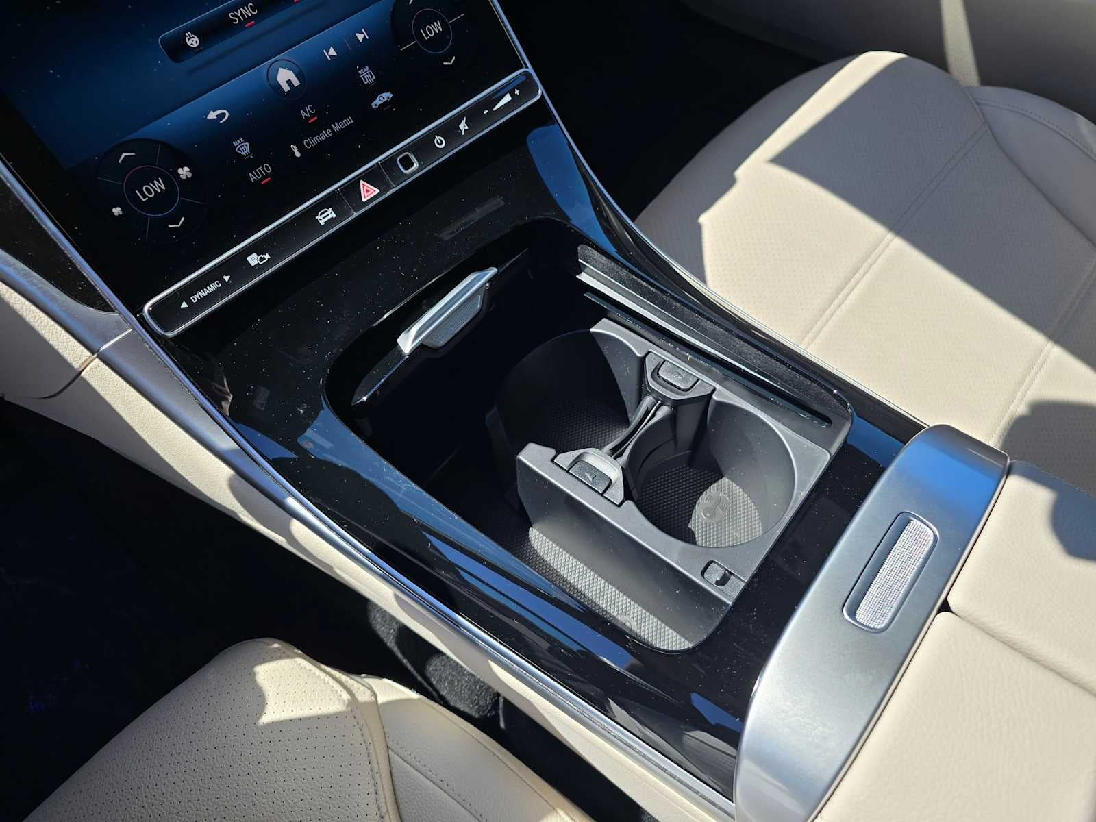 2026 Mercedes-Benz C 300 4MATIC® Sedan