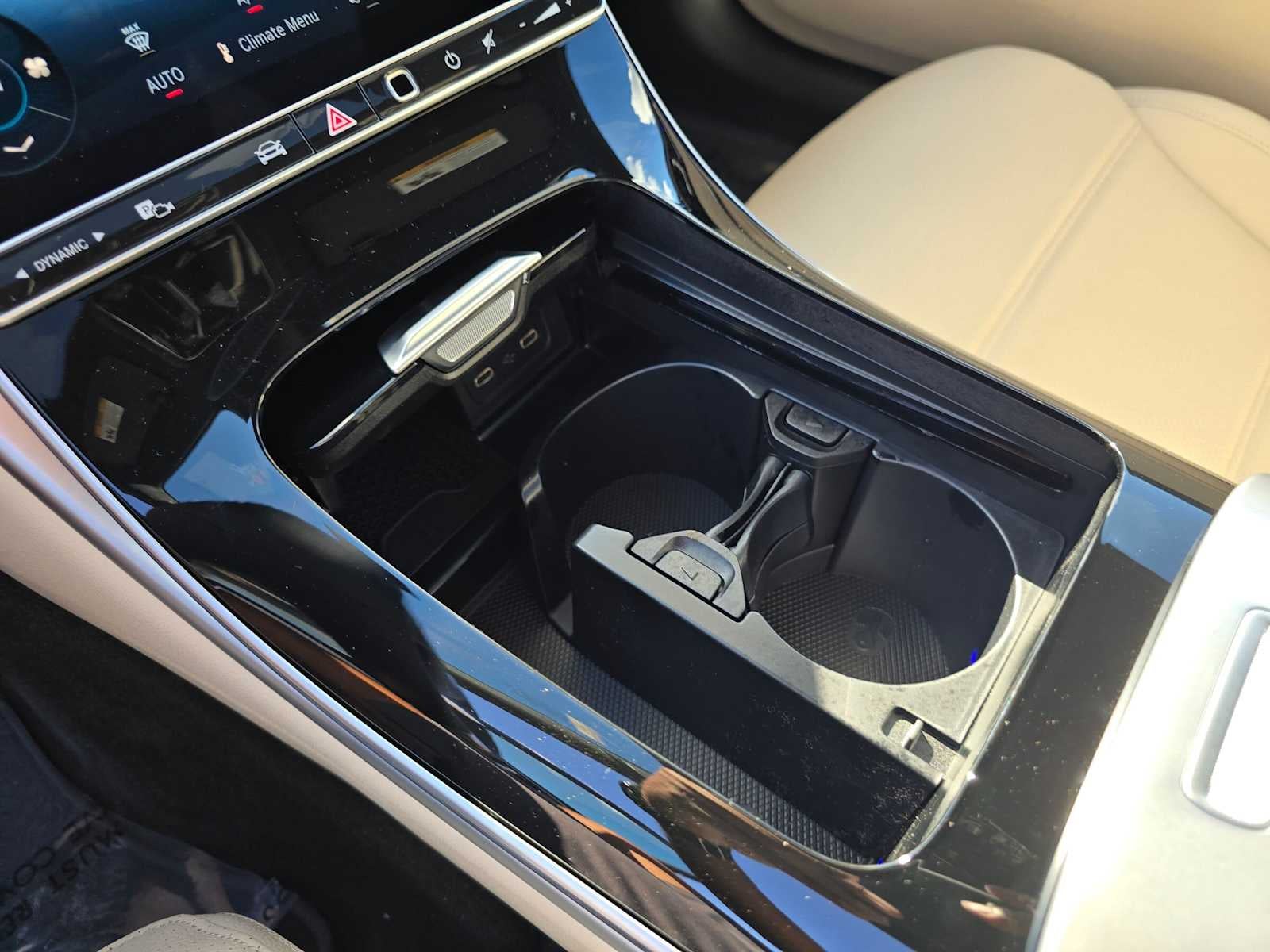 2027 Mercedes-Benz C 300 4MATIC® Sedan