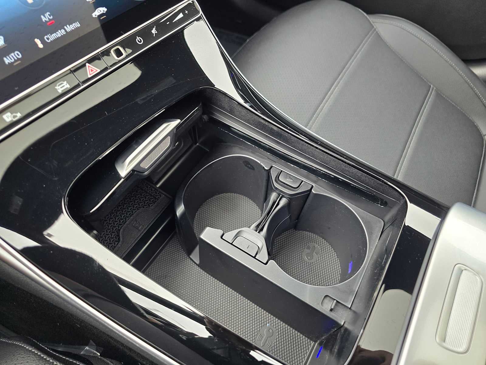 2027 Mercedes-Benz C 300 4MATIC® Sedan