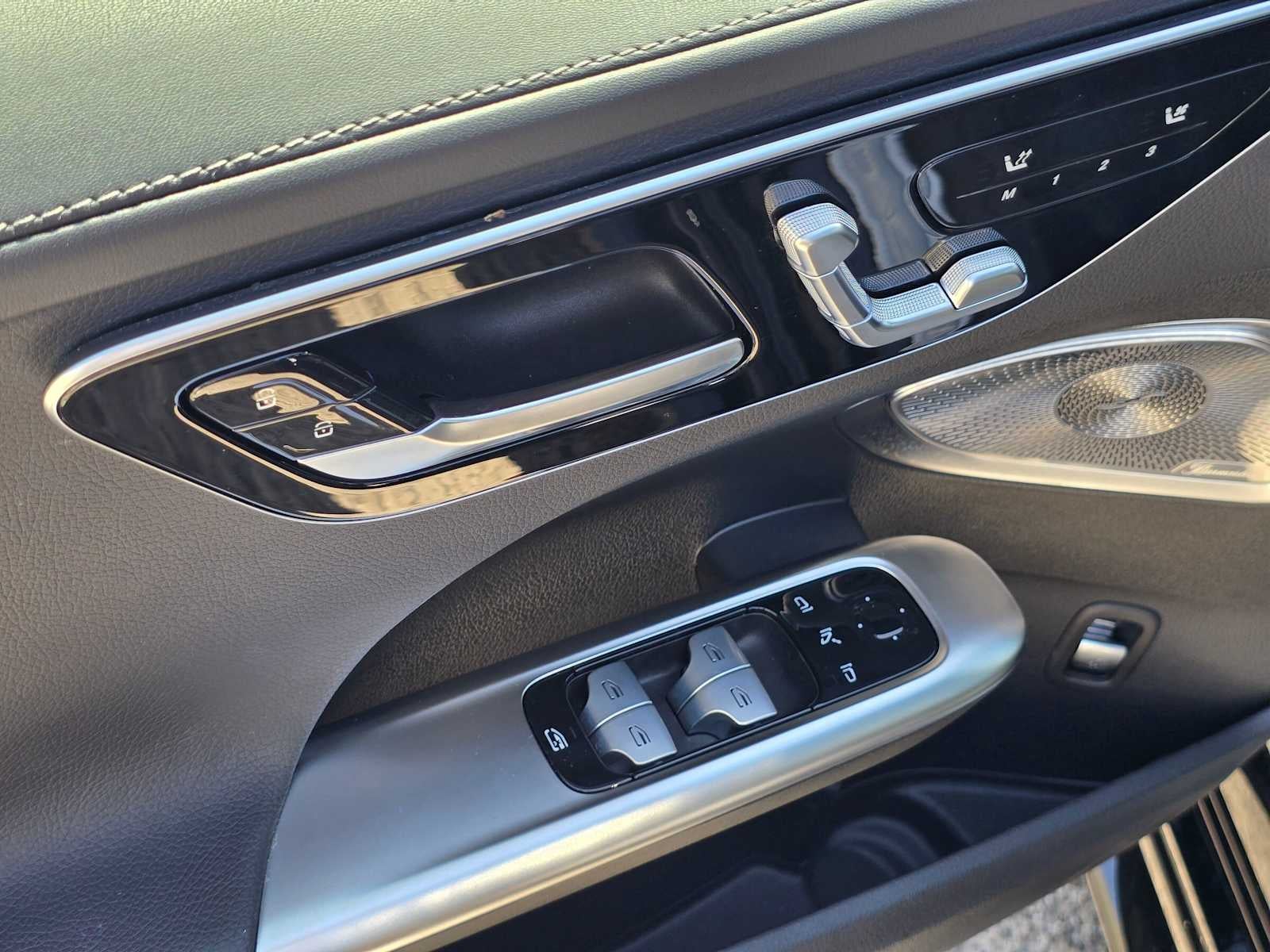 2025 Mercedes-Benz C 300 4MATIC® Sedan