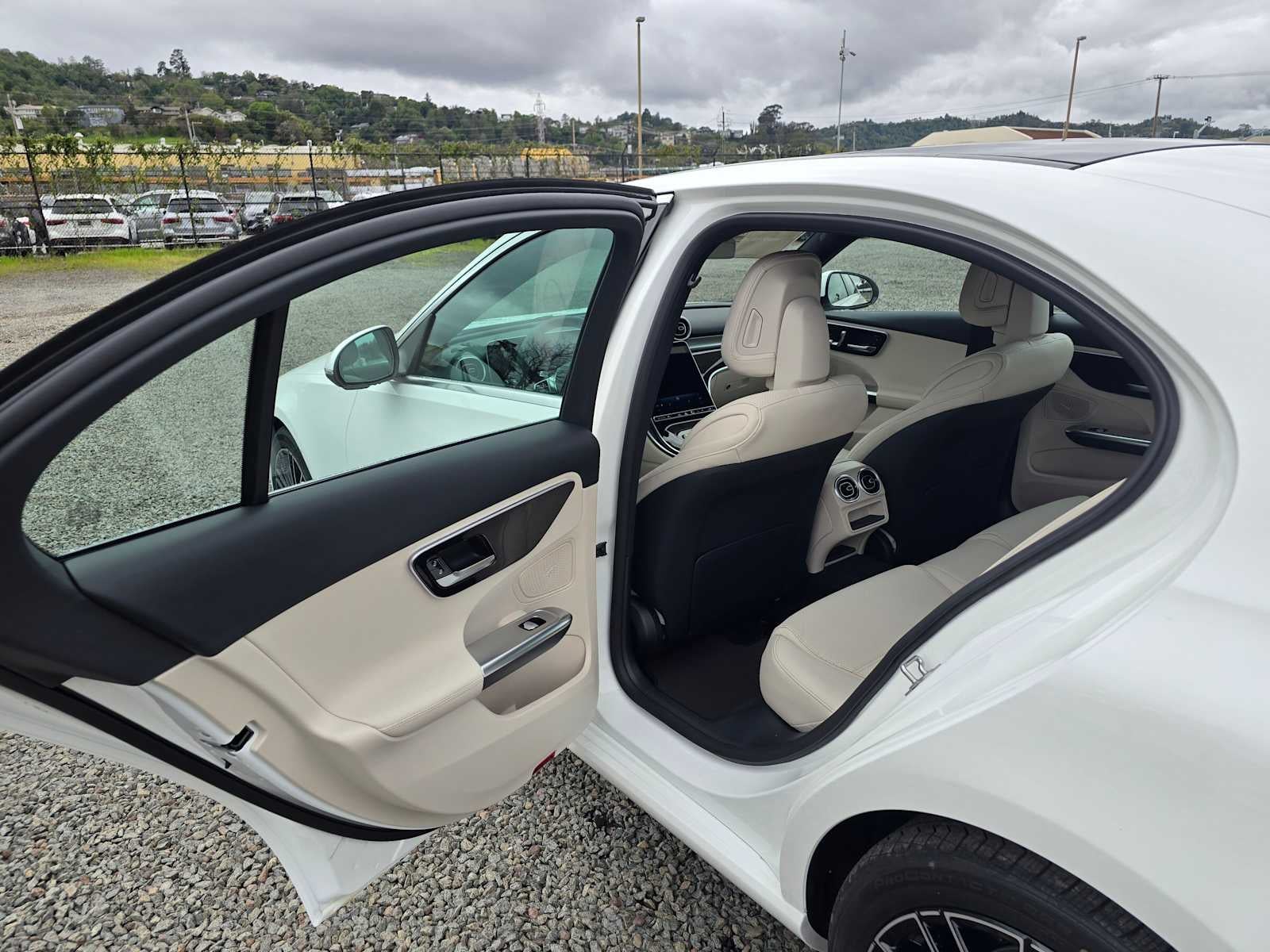 2026 Mercedes-Benz C-Class C 300