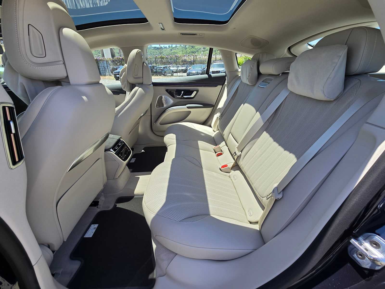 2026 Mercedes-Benz EQS 450 4MATIC® Sedan