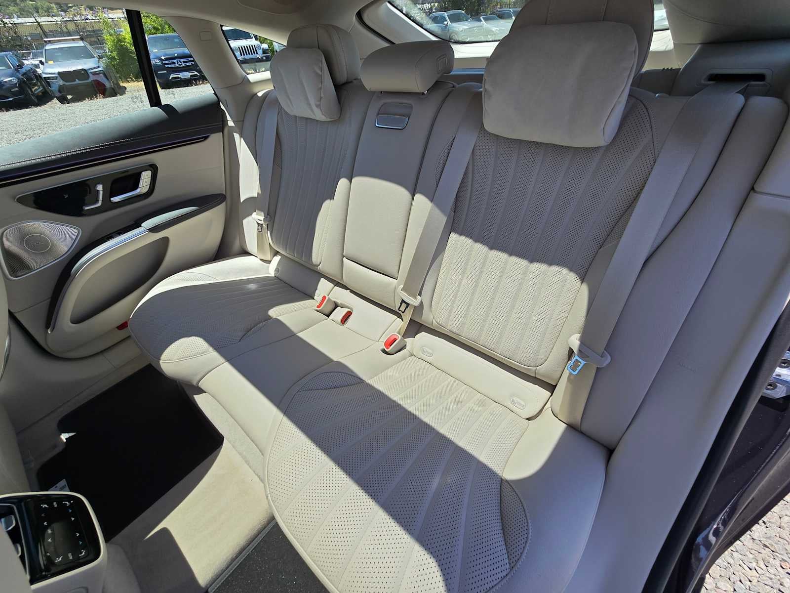 2026 Mercedes-Benz EQS 450 4MATIC® Sedan