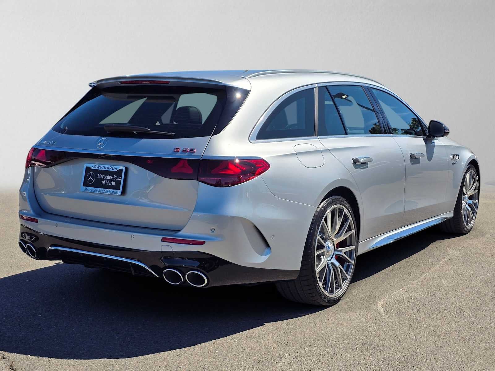 2027 Mercedes-Benz AMG® E 53 Hybrid Wagon