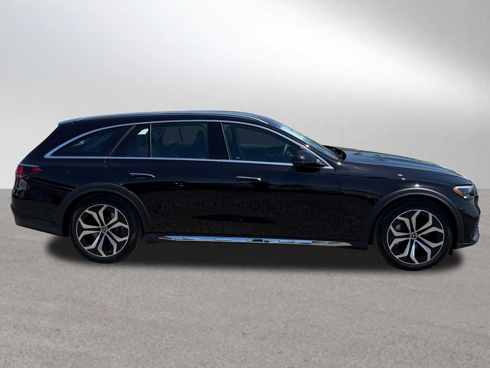 2025 Mercedes-Benz E 450 4MATIC® All-Terrain Wagon