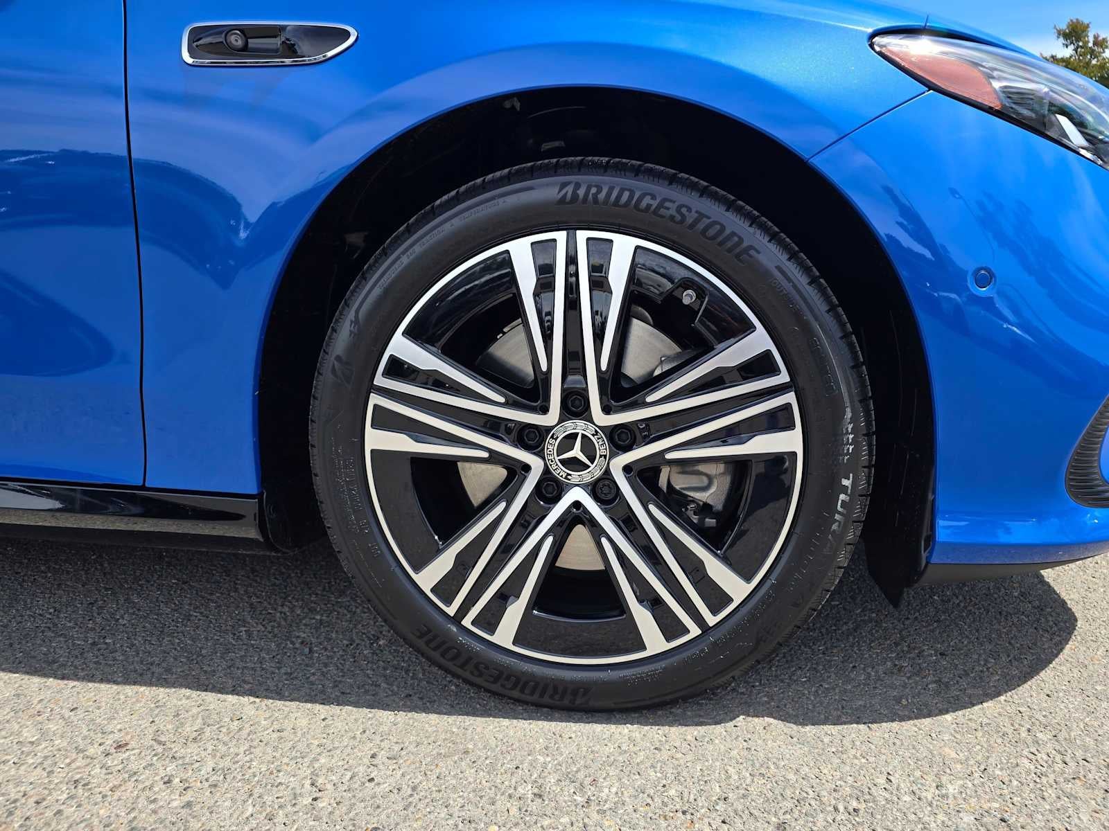 2027 Mercedes-Benz CLA 220 Hybrid FWD