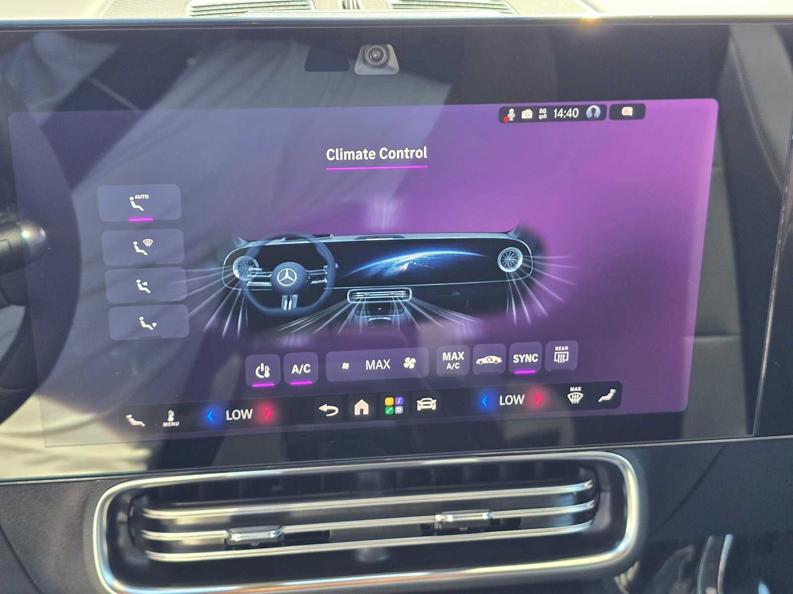 2027 Mercedes-Benz CLA 220 Hybrid FWD