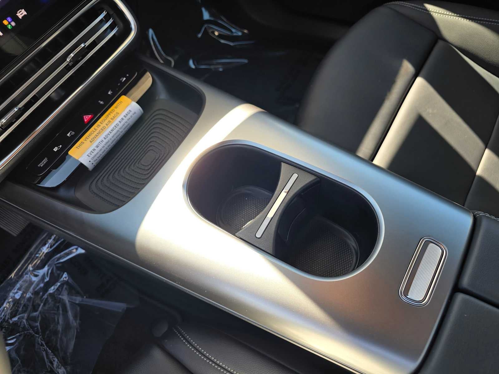 2027 Mercedes-Benz CLA 220 Hybrid FWD