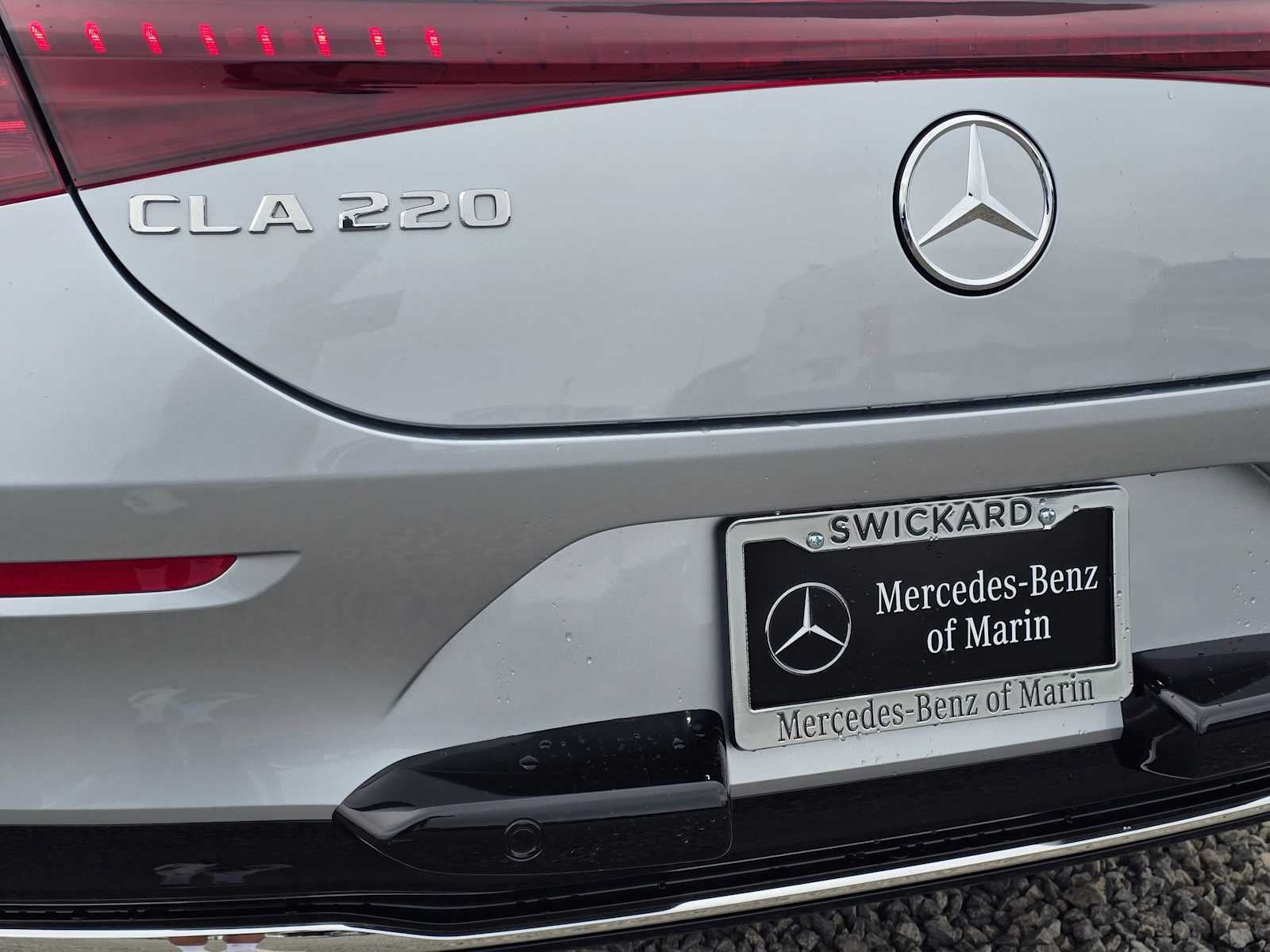 2027 Mercedes-Benz CLA 220 Hybrid FWD