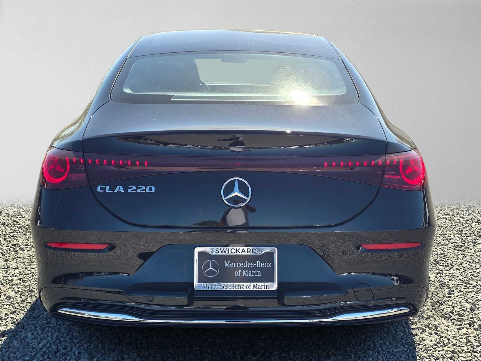 2027 Mercedes-Benz CLA 220 Hybrid FWD