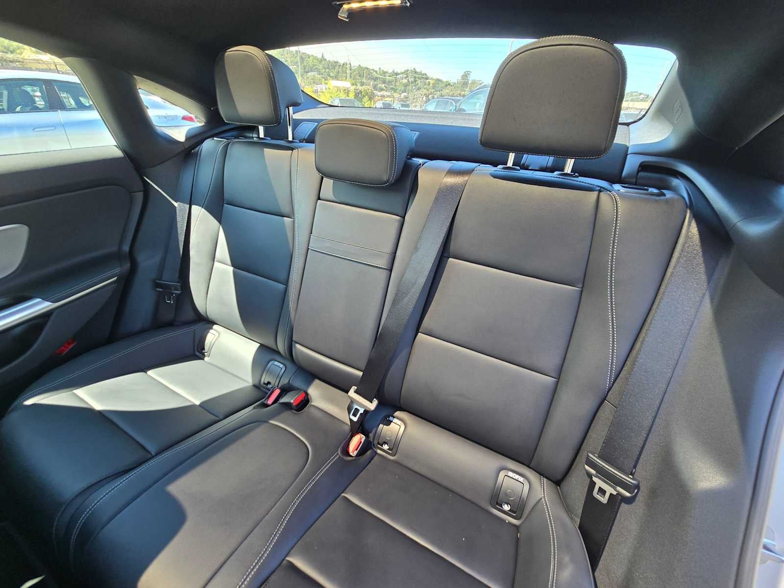 2027 Mercedes-Benz CLA 220 Hybrid FWD