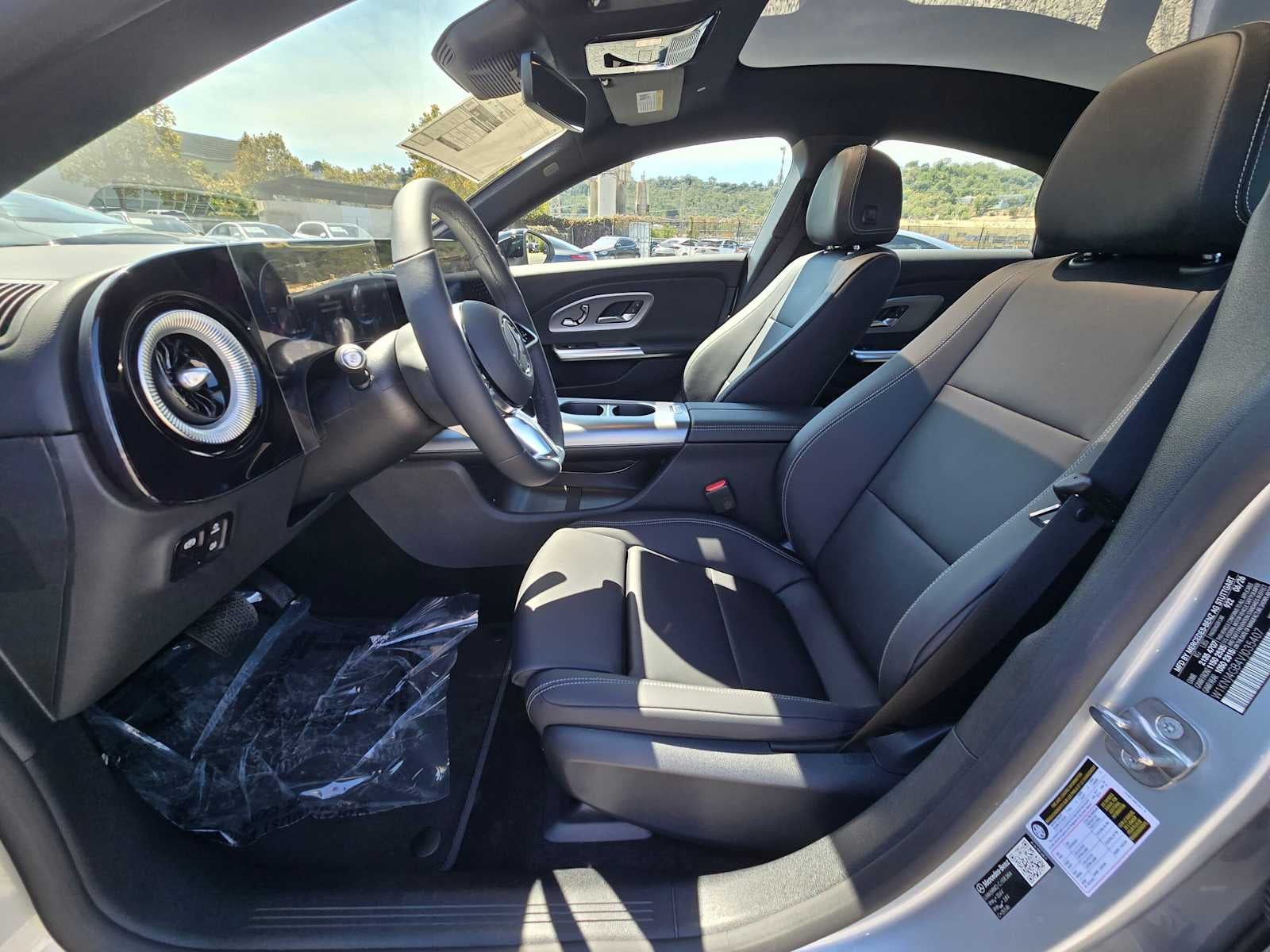 2027 Mercedes-Benz CLA 220 Hybrid FWD
