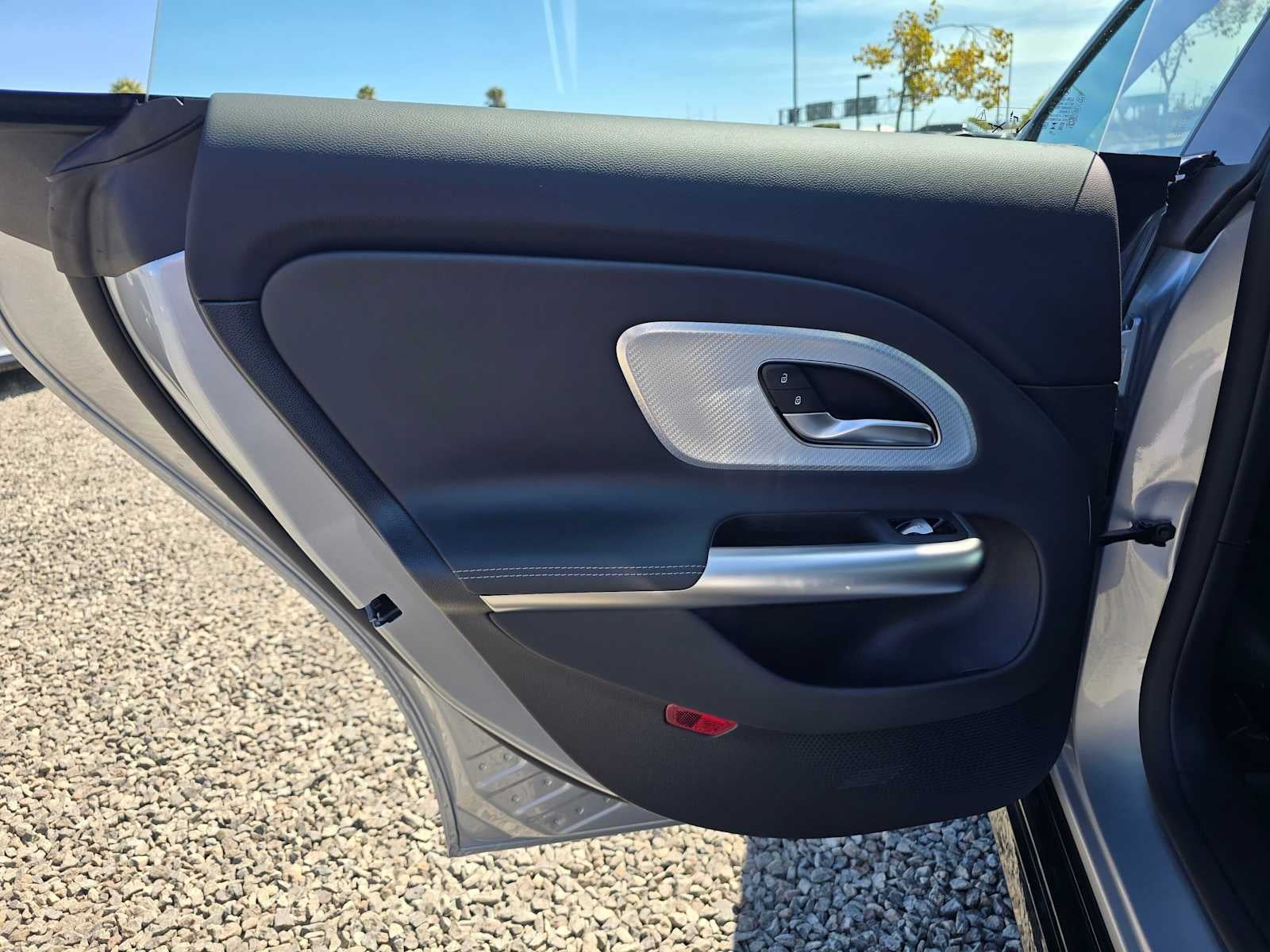 2027 Mercedes-Benz CLA 220 Hybrid FWD