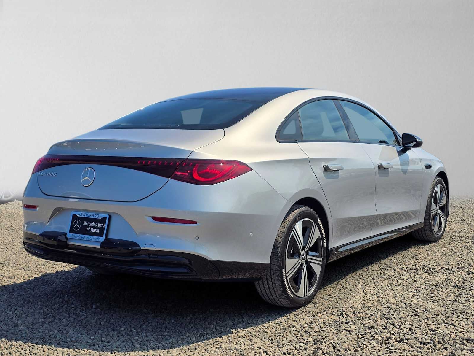 2027 Mercedes-Benz CLA 220 Hybrid FWD