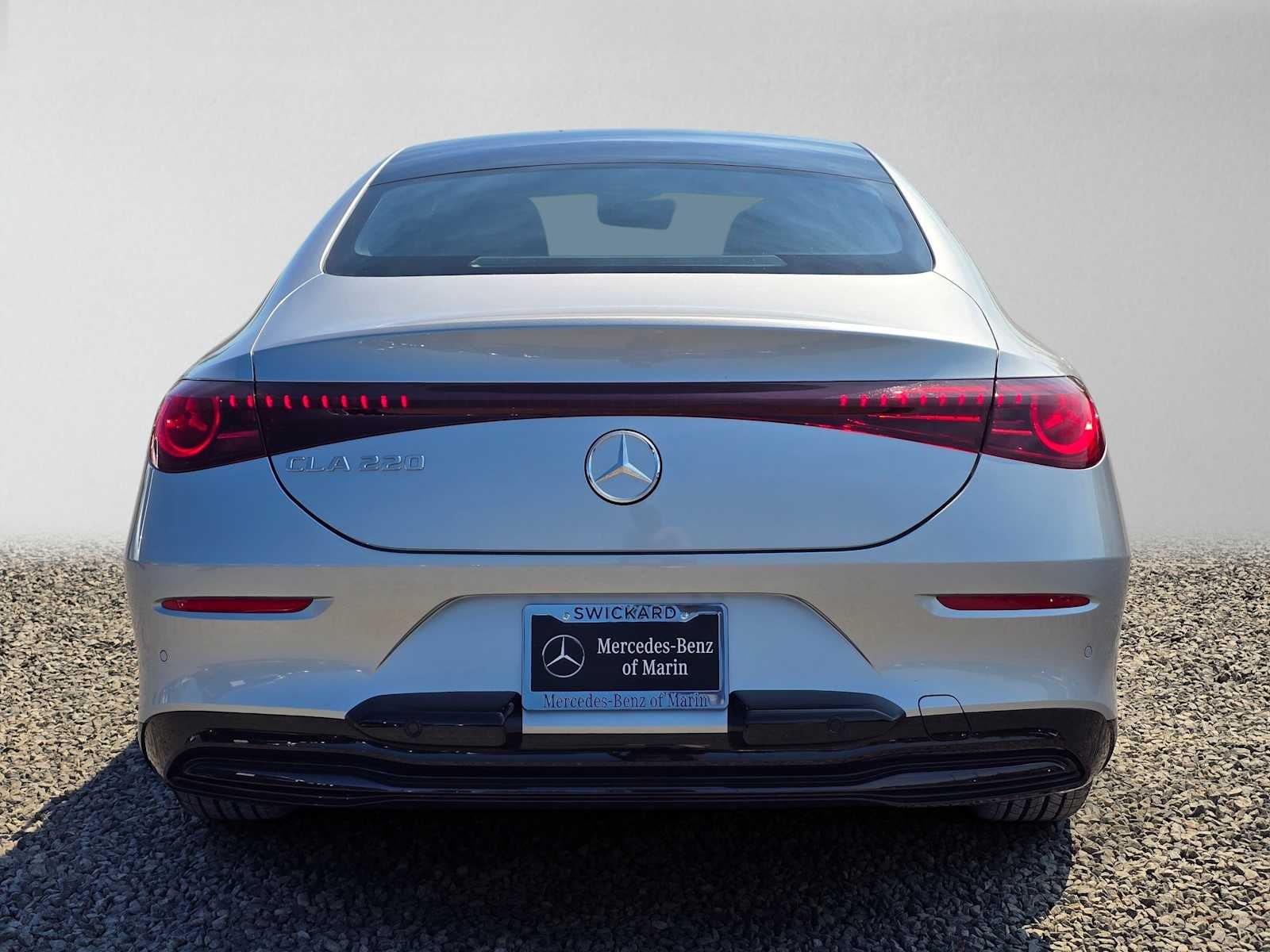 2027 Mercedes-Benz CLA 220 Hybrid FWD