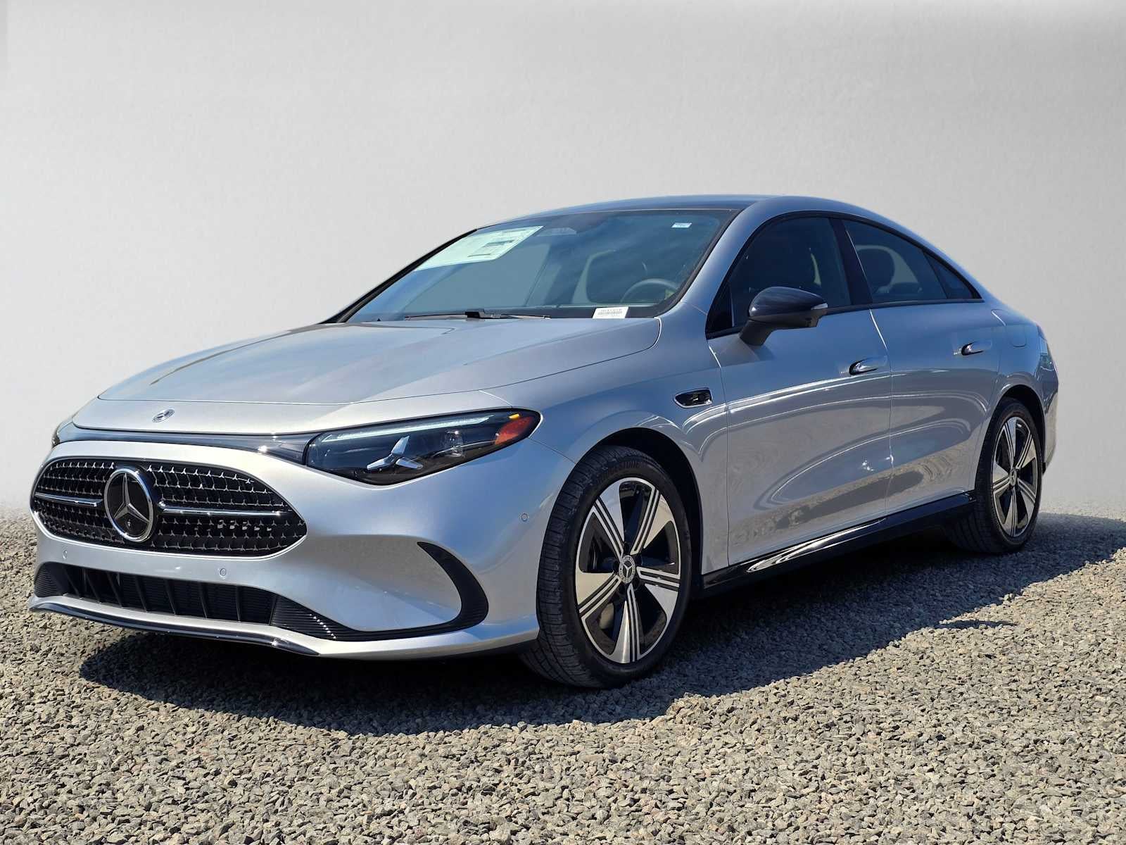 2027 Mercedes-Benz CLA 220 Hybrid FWD