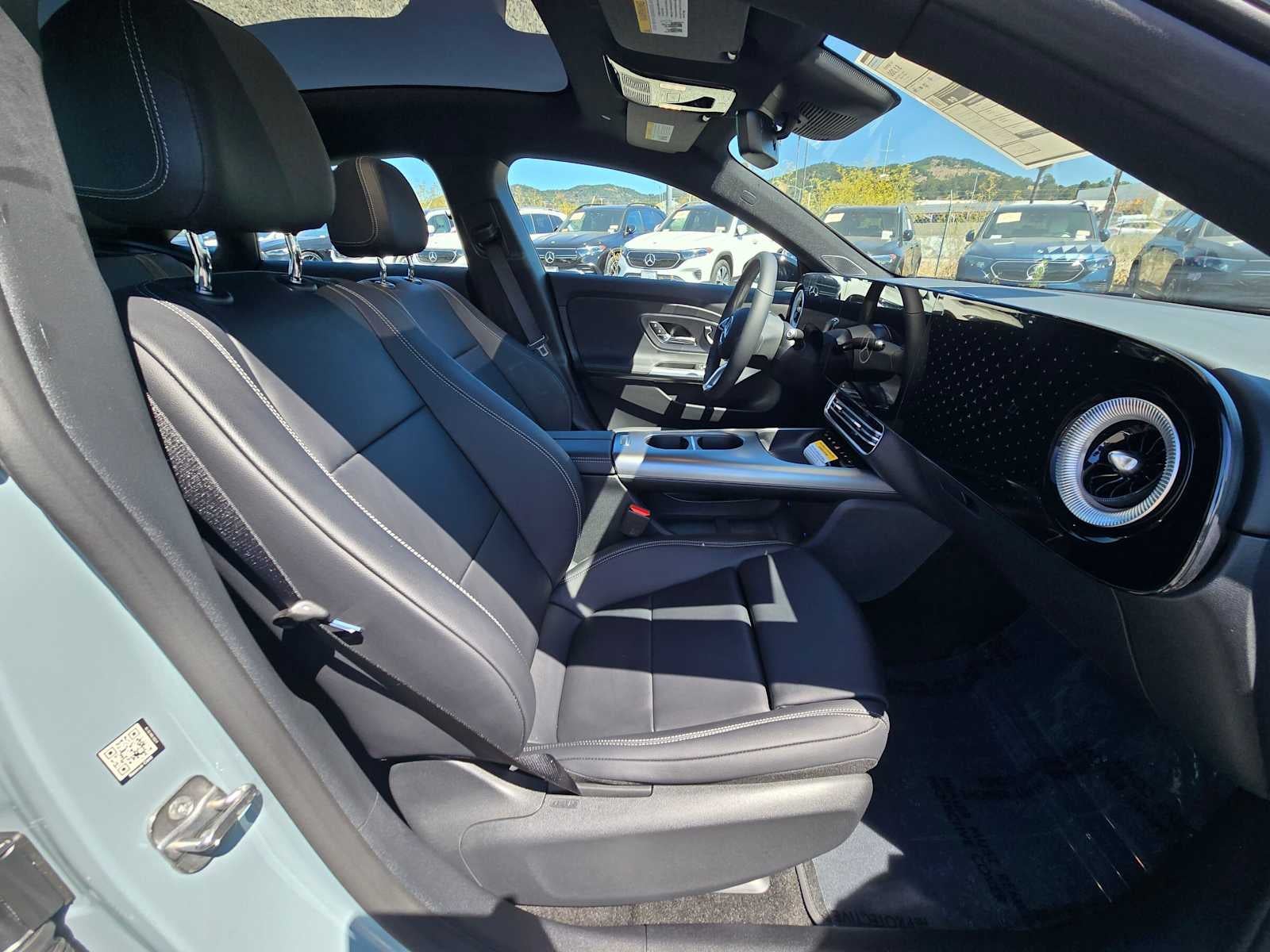 2027 Mercedes-Benz CLA 220 Hybrid FWD
