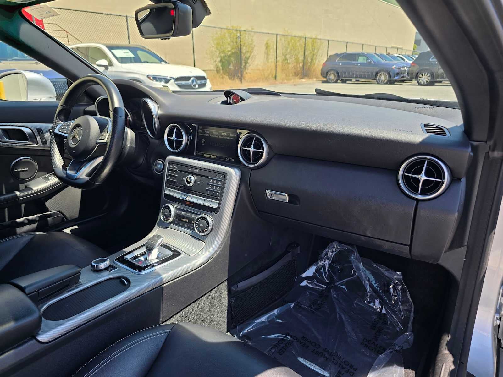 2020 Mercedes-Benz SLC 300 Roadster