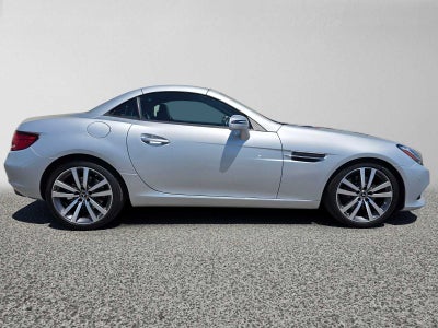 2020 Mercedes-Benz SLC 300 Roadster