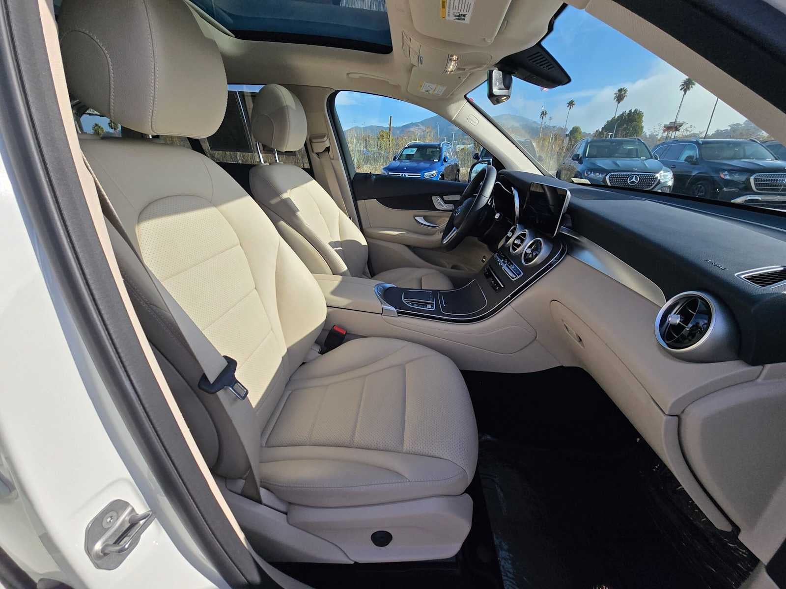 2021 Mercedes-Benz GLC 300 SUV