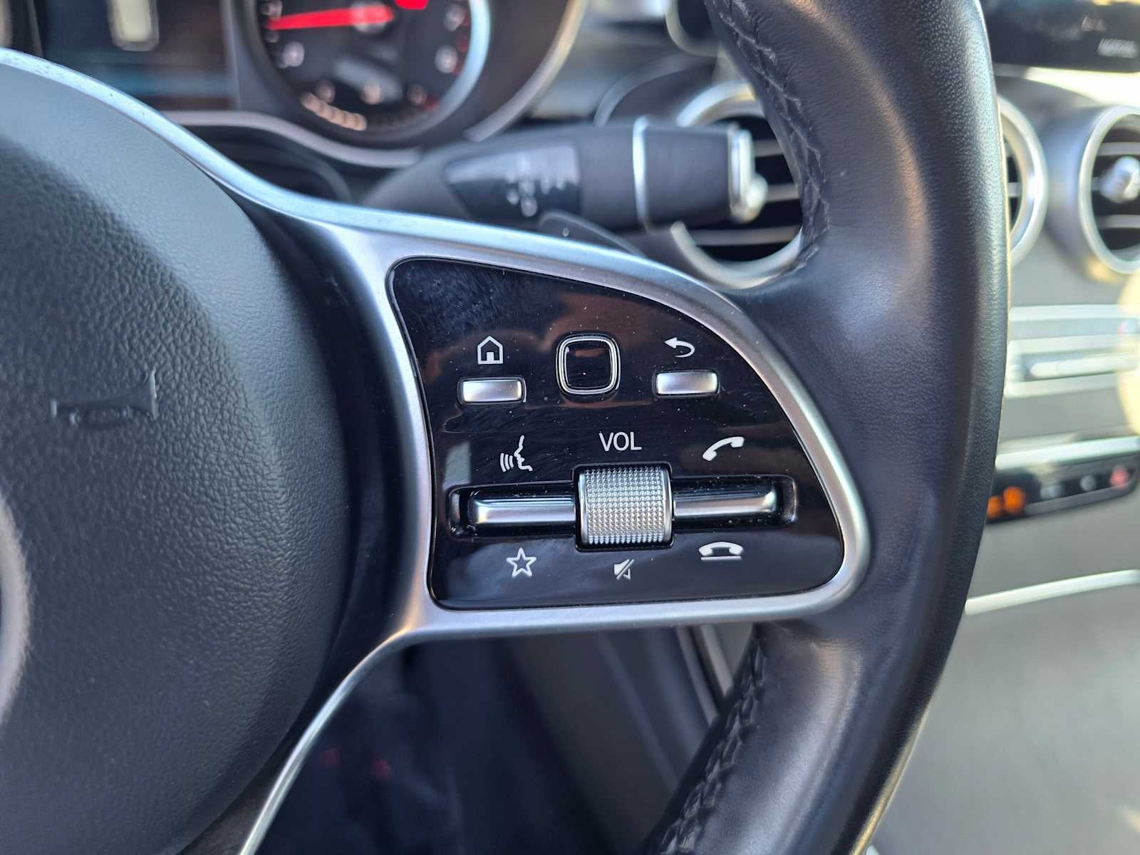 2022 Mercedes-Benz GLC 300 4MATIC® SUV