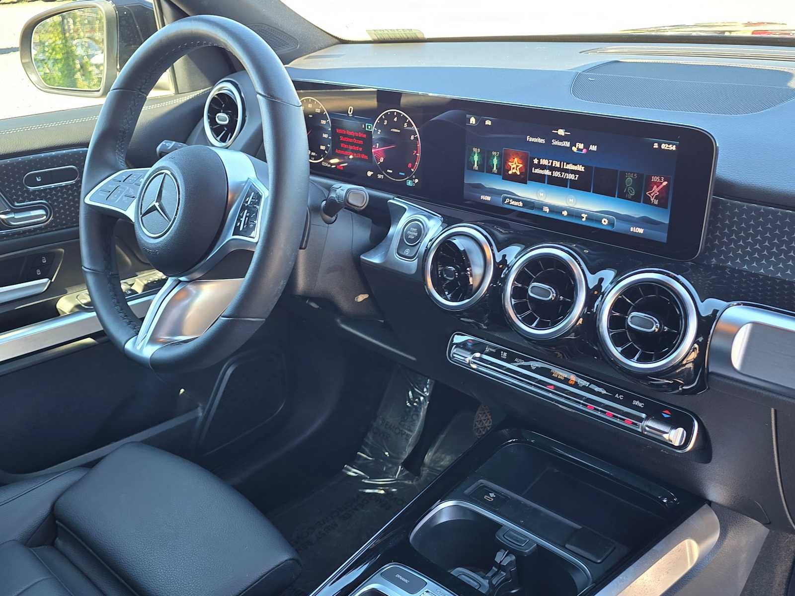 2026 Mercedes-Benz GLB 250 SUV