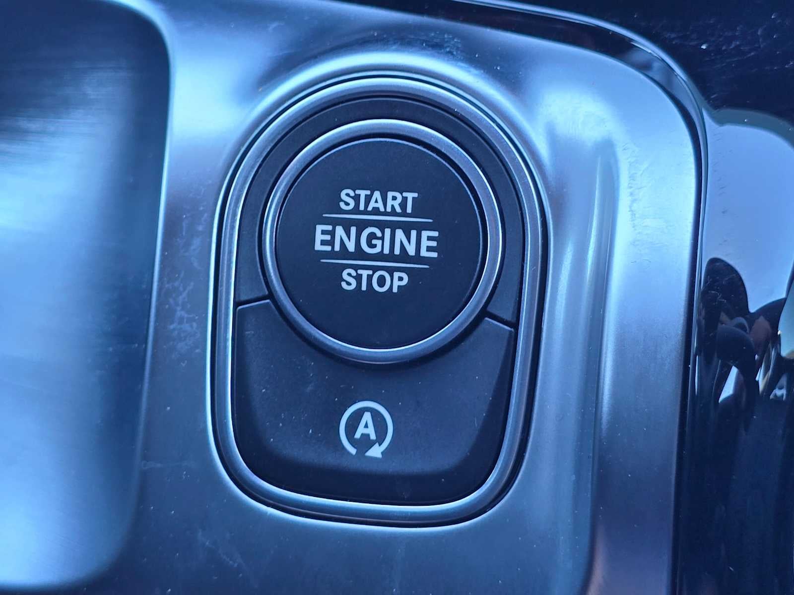 2026 Mercedes-Benz GLB 250 SUV