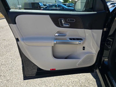 2026 Mercedes-Benz GLB 250 SUV