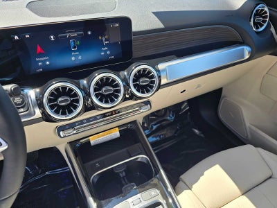 2026 Mercedes-Benz GLB 250 SUV