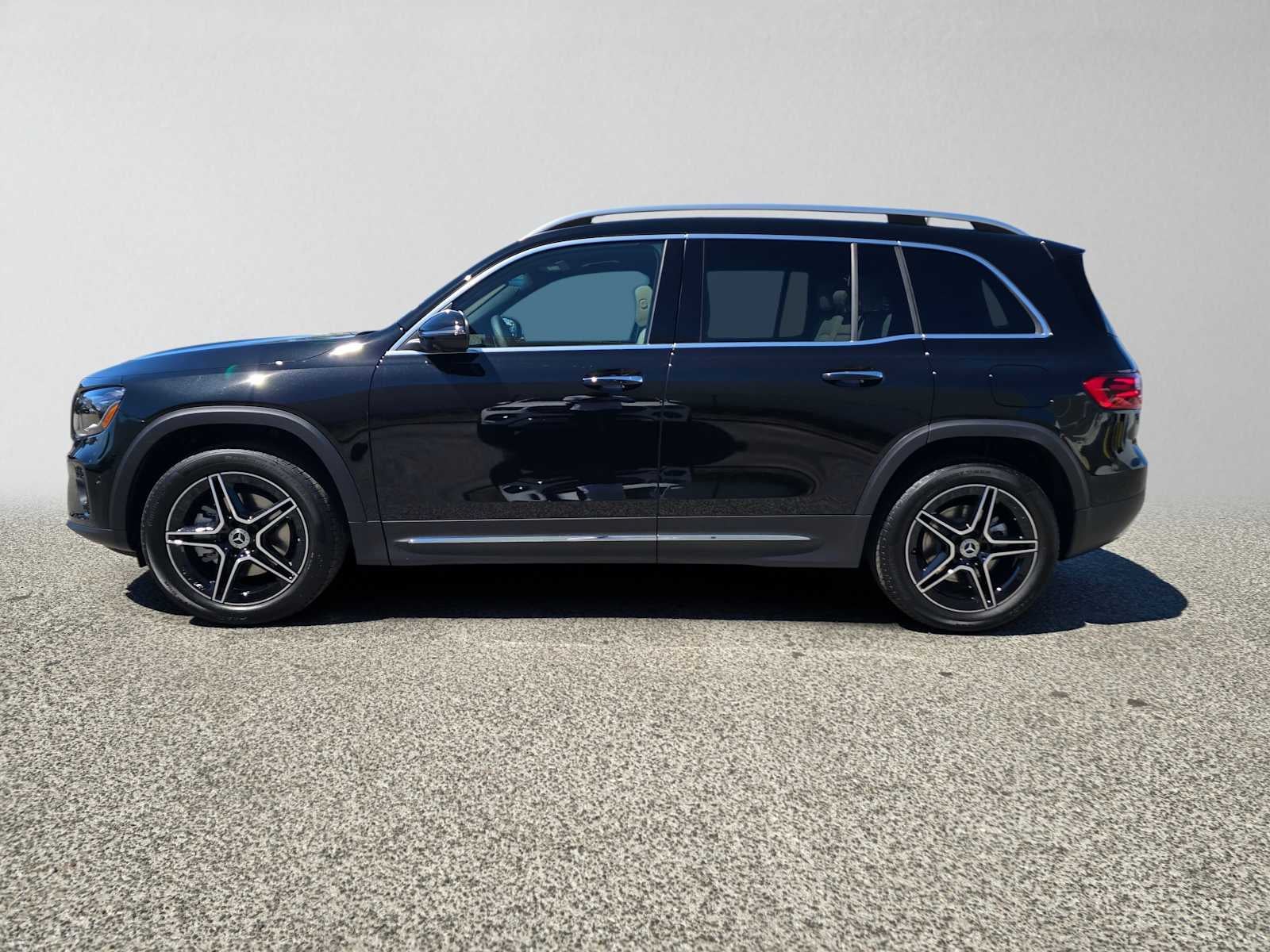 2026 Mercedes-Benz GLB 250 SUV