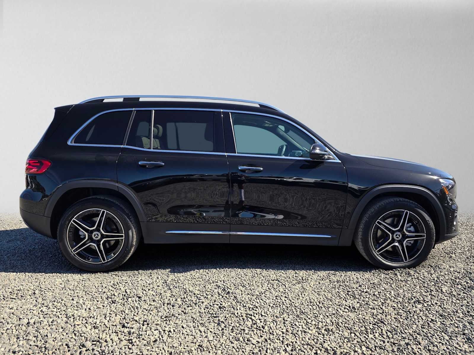 2026 Mercedes-Benz GLB 250 SUV